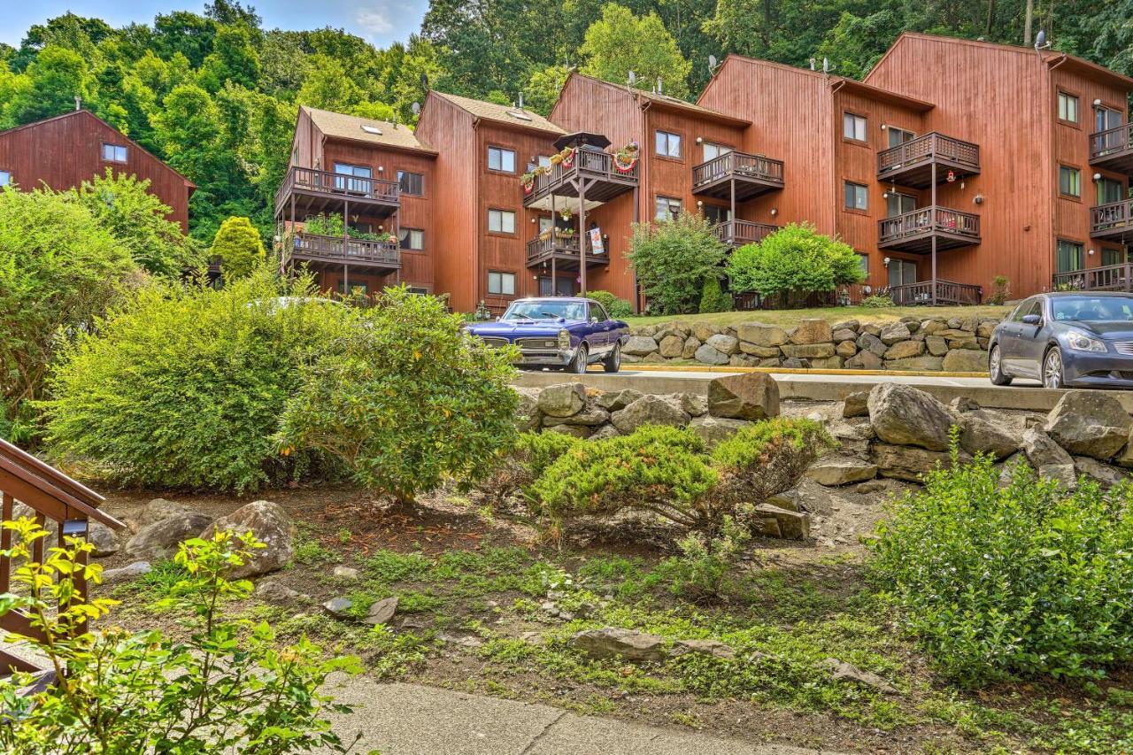 Township With Balcony Near Lifts! Apartment *